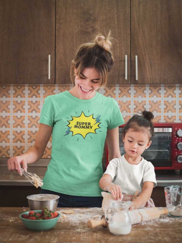 Super Mommy T-Shirt for Women - Image 5