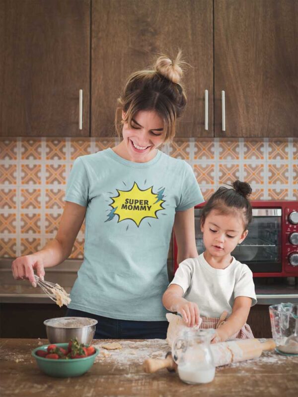 Super Mommy T-Shirt for Women - Image 9