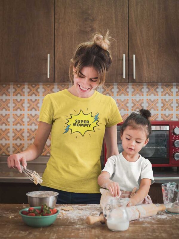 Super Mommy T-Shirt for Women - Image 2